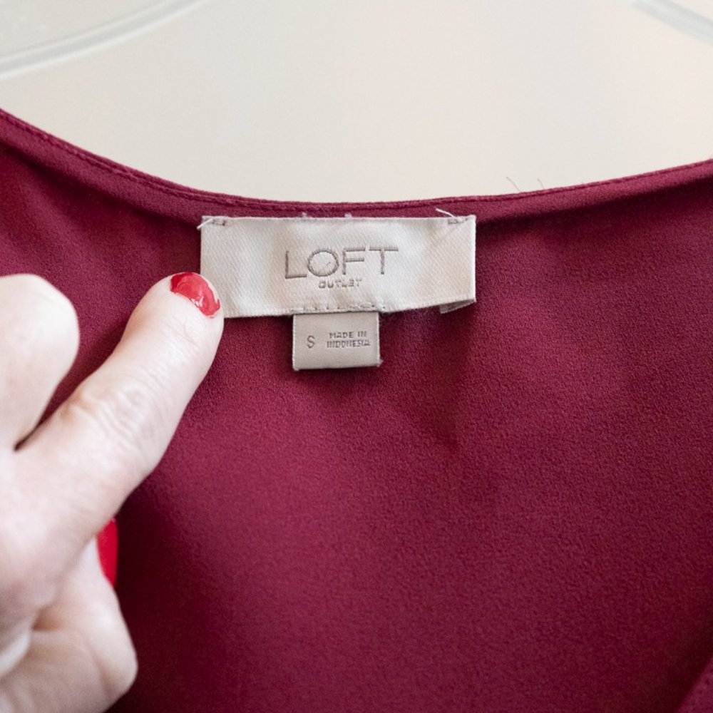 LOFT Raspberry Dressy Tank Top - Picture 3 of 10